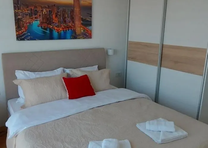 Апартаменти We *